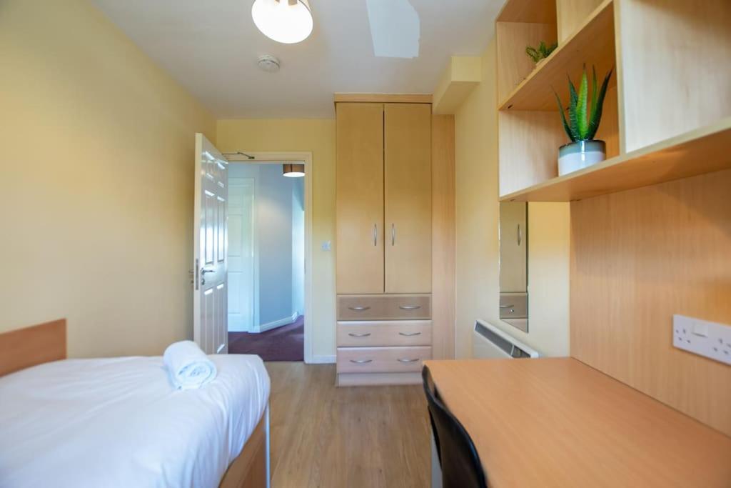 106 - The Townhouse By Shortstays Galway Exteriér fotografie