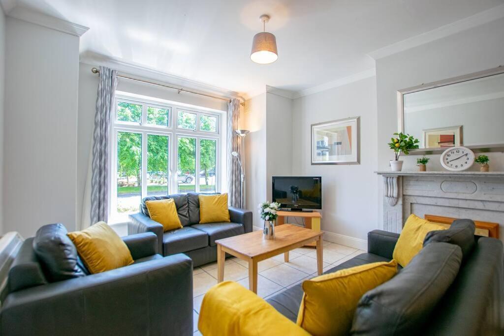 106 - The Townhouse By Shortstays Galway Exteriér fotografie