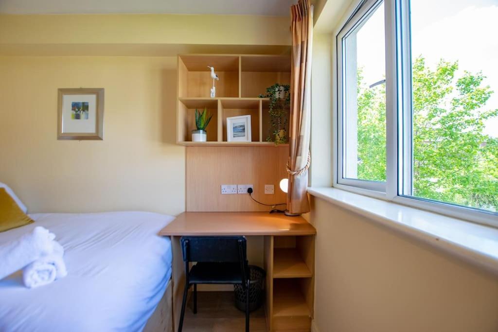 106 - The Townhouse By Shortstays Galway Exteriér fotografie