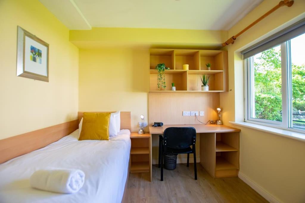 106 - The Townhouse By Shortstays Galway Exteriér fotografie